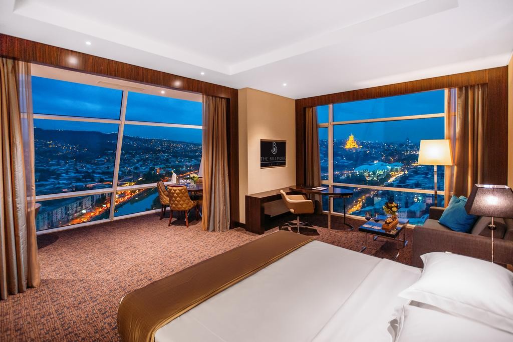 اتاق هتل THE BILTMORE