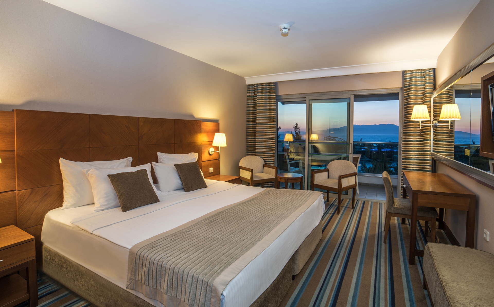 اتاق هتل PINE BAY