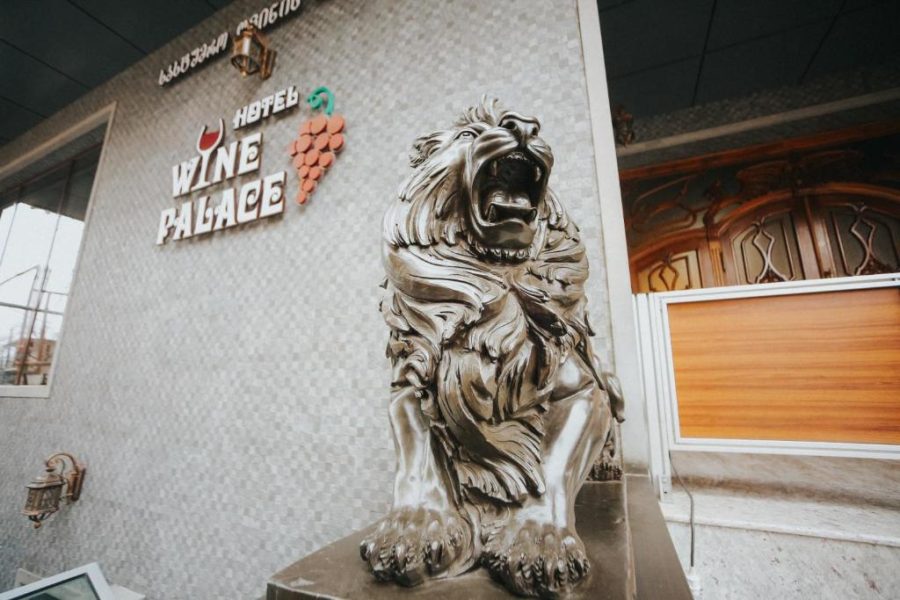 هتل (WINE PALACE)