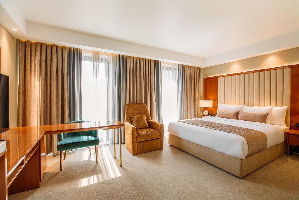 اتاق هتل MARJAN PLAZA