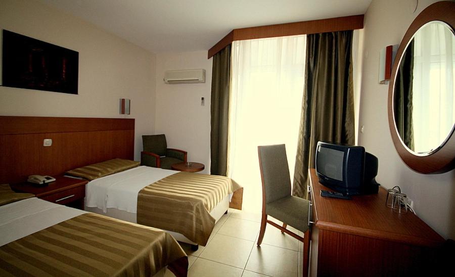 اتاق هتل SURTEL