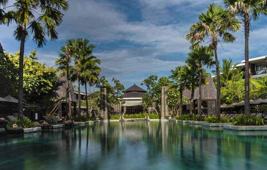 هتل نوسا دوا بیچ بالی (Nusa Dua Beach Hotel & Spa, Bali)
