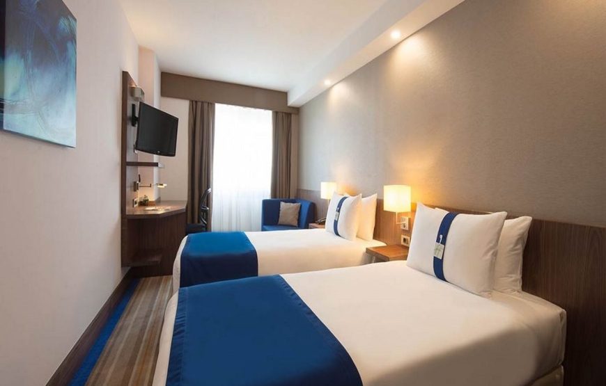 هتل (HOLIDAY INN EXPRESS)