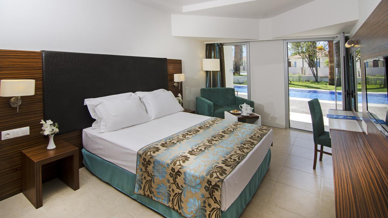 اتاق هتل PALM WINGS BEACH