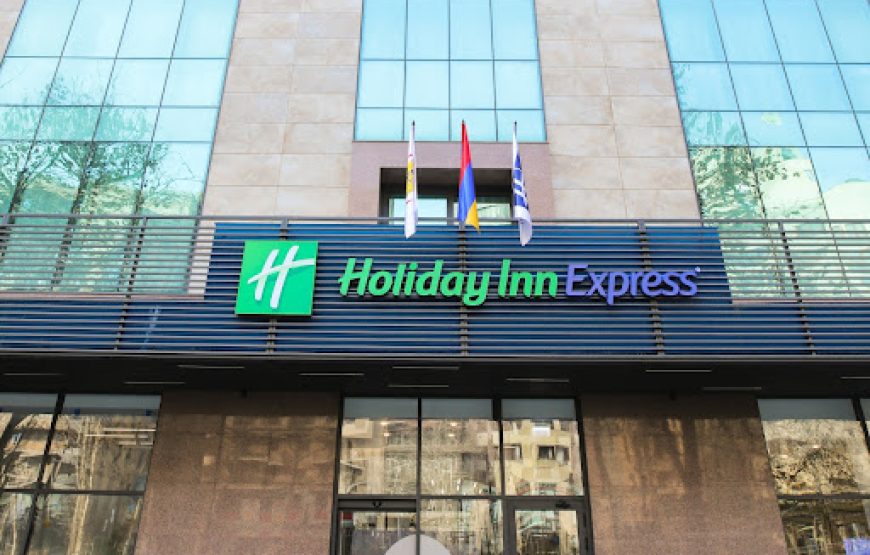 هتل (HOLIDAY INN EXPRESS)